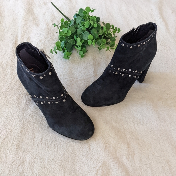 Sam Edelman Black Suede Studded Heeled Booties Size 7 - Picture 2 of 10